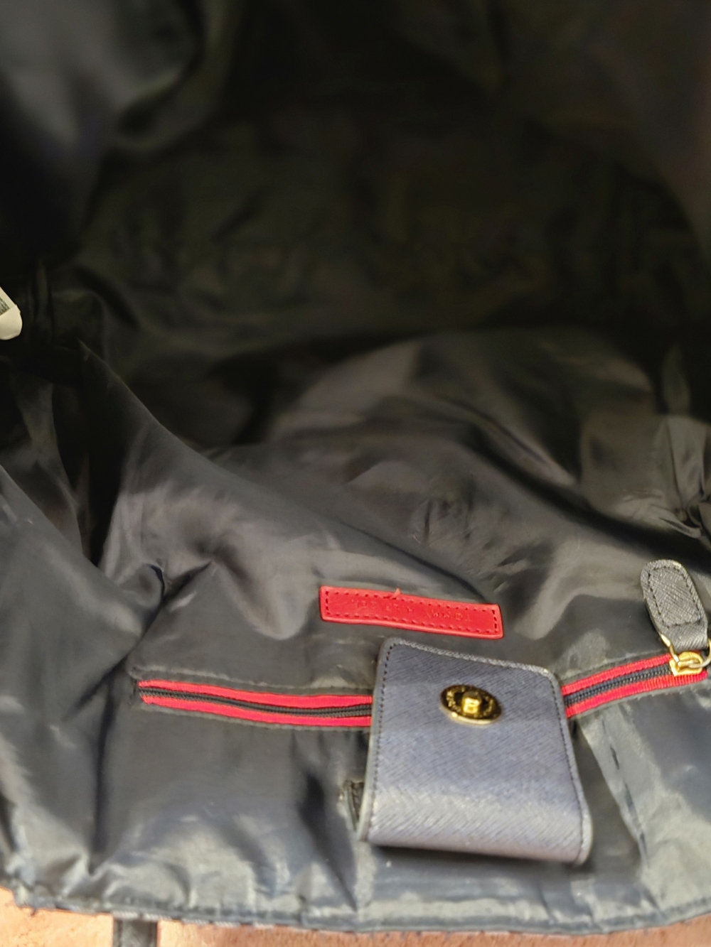 Tommy Hilfiger Navy & Black Monogram Tote / Purse - Picture 7 of 11